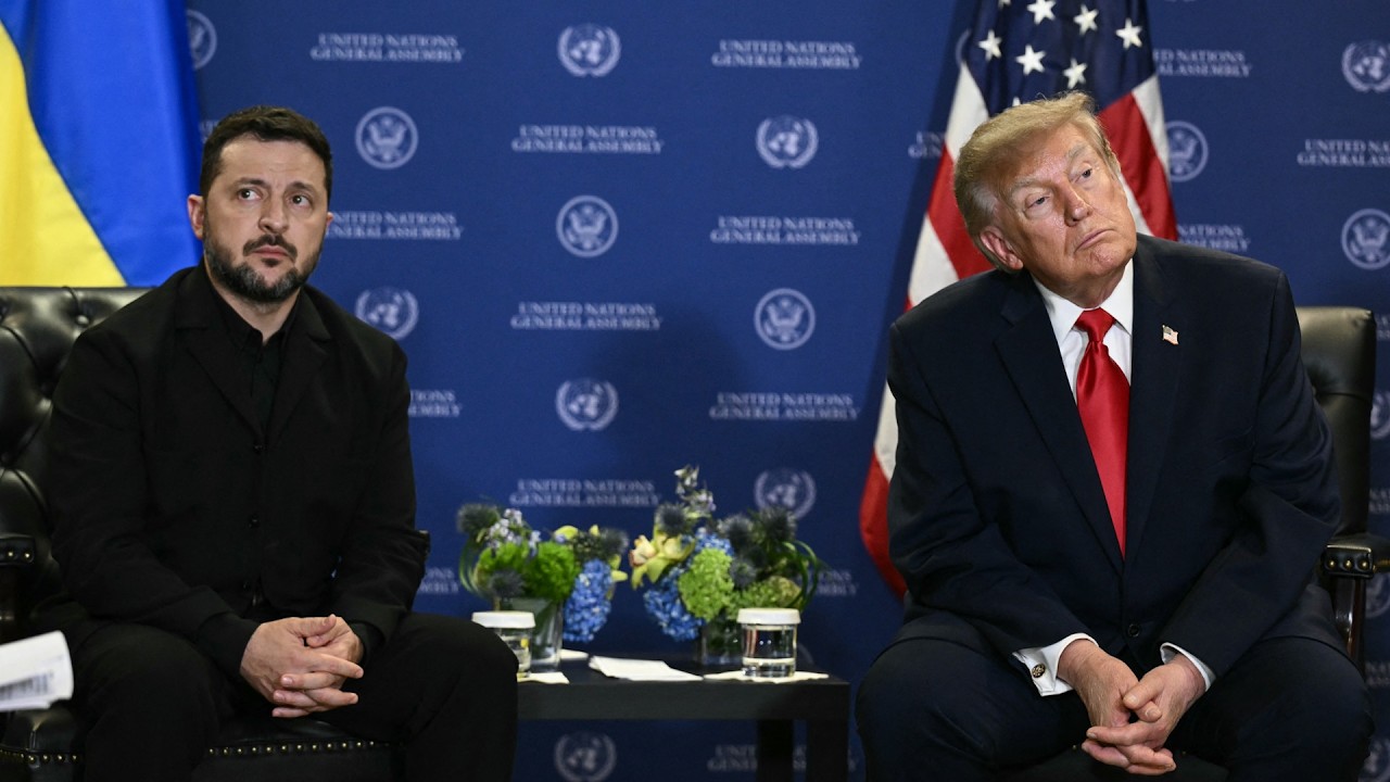 Trump Presses Zelenskyy to Step Aside