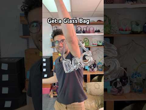 The lost designs #glassbag #glassblowing