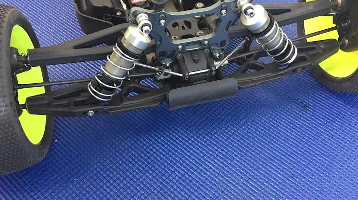 Adam Drake from Mugen Seiki Racing talks about upper front arm position.