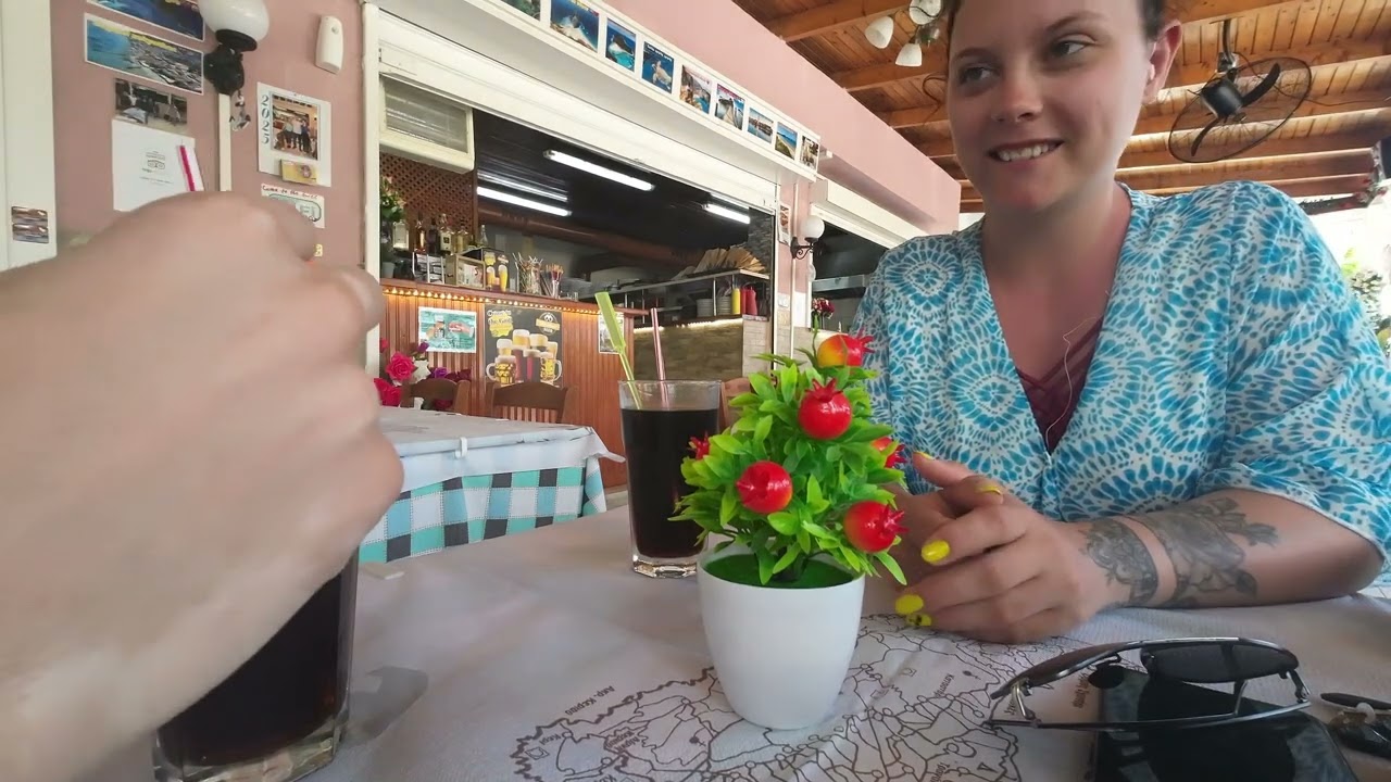 Görög nyaralás 3.  Rész