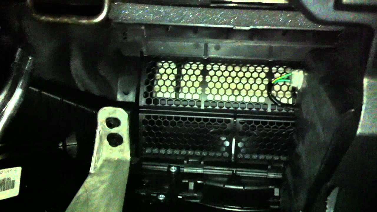 Jeep Wrangler 2012 dash rattle.MOV - YouTube