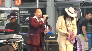 Video thumbnail of ""Jungle Love" Morris Day & The Time@Mount Airy Casino Mt Pocono, PA 7/2/17"