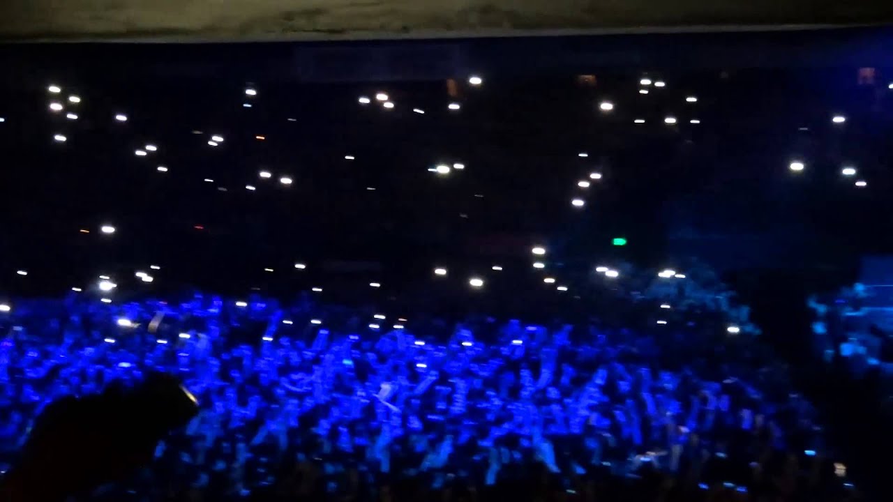 Arctic Monkeys Chile 2014 – No. 1 Party Anthem cinetopia