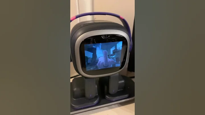 hey emo take a picture and show me that😮🥰 #emo #shortvideo #viral #robot #vector