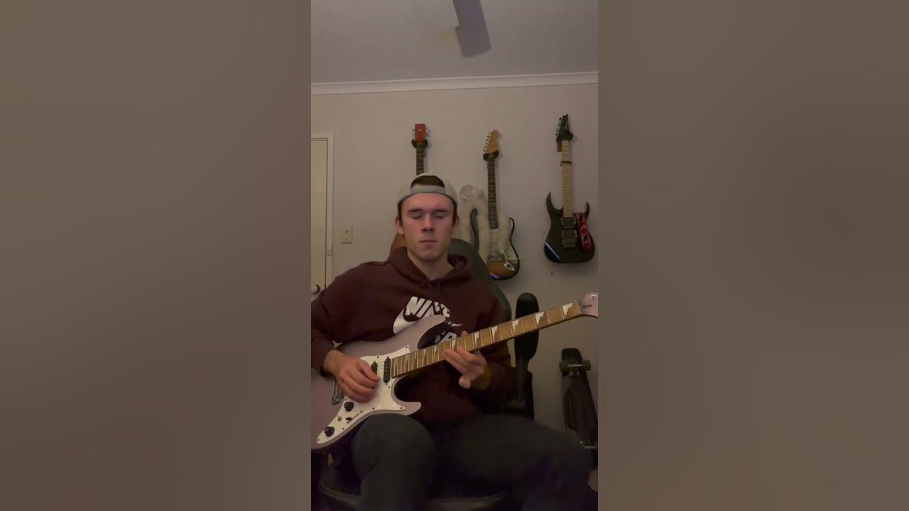 If 'Dancing in the Moonlight' had a solo If 'Dancing in the Moonlight' had a solo