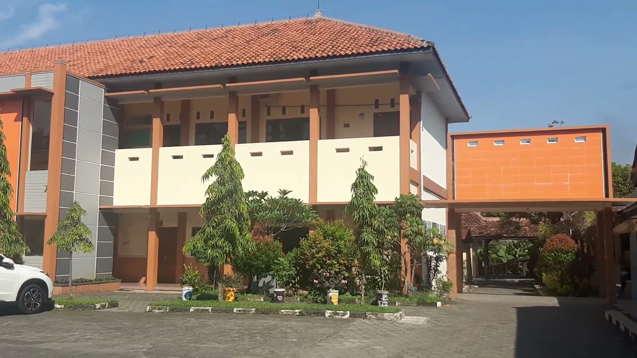 PENGENALAN SARPRAS SMP 2 BAE