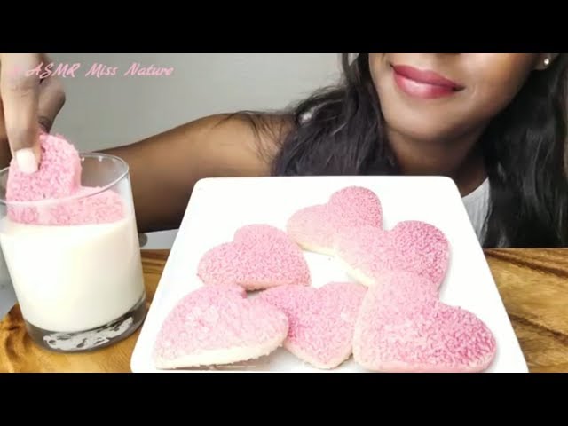 ASMR Eating💟Fresh Cookies & Milk [ No Talking ]