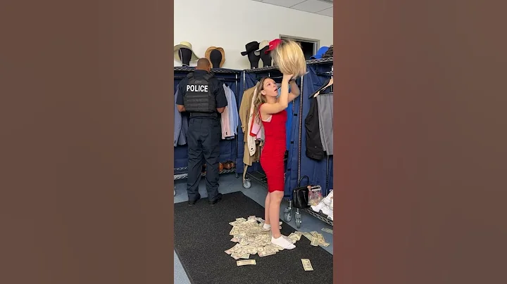 Boy becomes hot girl to escape cop #shorts - DayDayNews