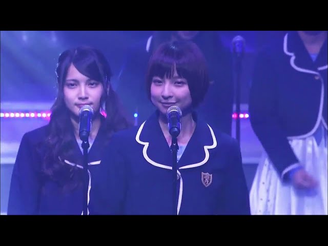 AKB48 - Sakura no Hanabiratachi class=