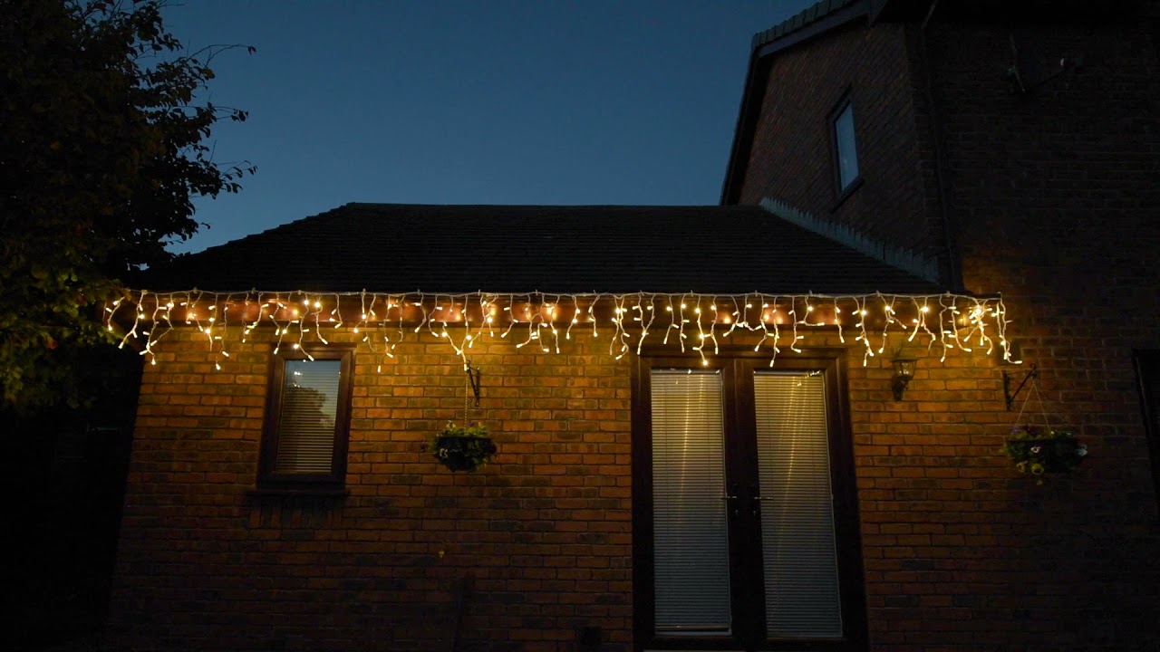 Lights 4 You Twinkling Icicle Light