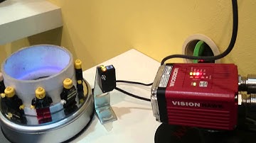 Microscan Partner Vonalkod Demonstrates Inspection at Industria Automation