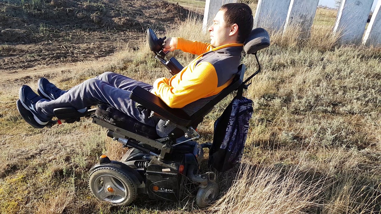 Кресло-коляска с электроприводом "Permobil C400" бездорожье