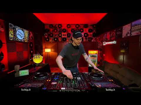 Studio Session #57 — Garino