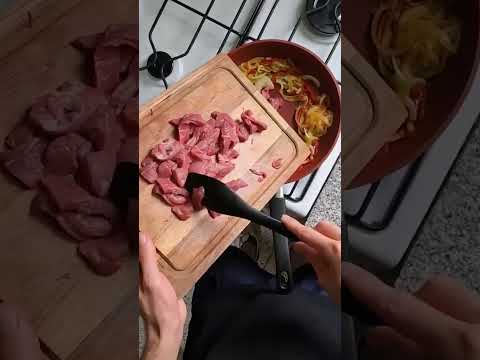 Salteado de carne