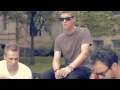 Miniature de la vidéo de la chanson Lessons In Love (Acoustic)