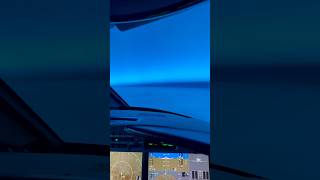 Dusk from FL450 #aviation #aviationdaily #aviationlovers #gulfstream #cockpitview #dusk #privatejet