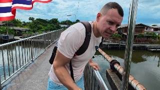 🇹🇭 What Lurks in Bangkok’s Dirty City Canals?! 😱