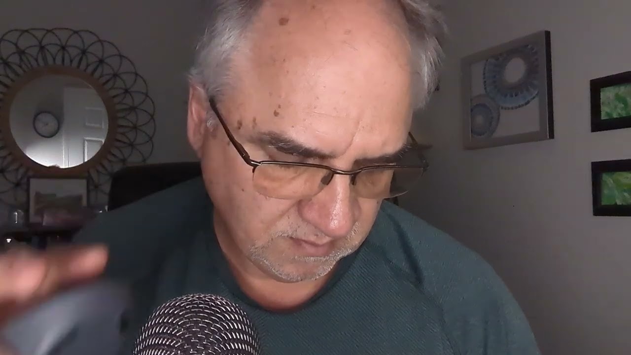 ASMR whispering and tracing // Relaxation ASMR