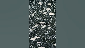 Light is Both a Wave AND a Particle?!