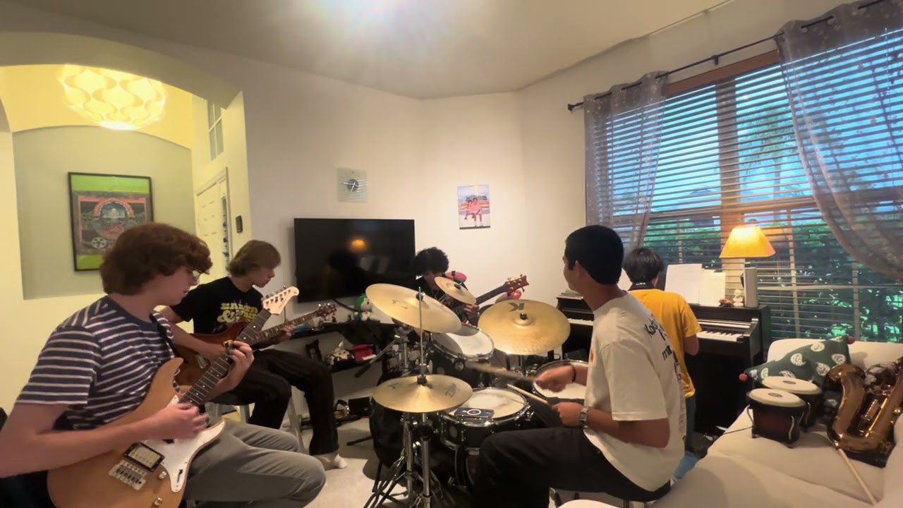 Dorsia - Redbone (Childish Gambino) Cover