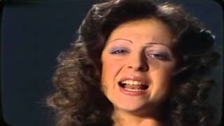 Video thumbnail of "Vicky Leandros - Theo, wir fahr'n nach Lodz 1974"