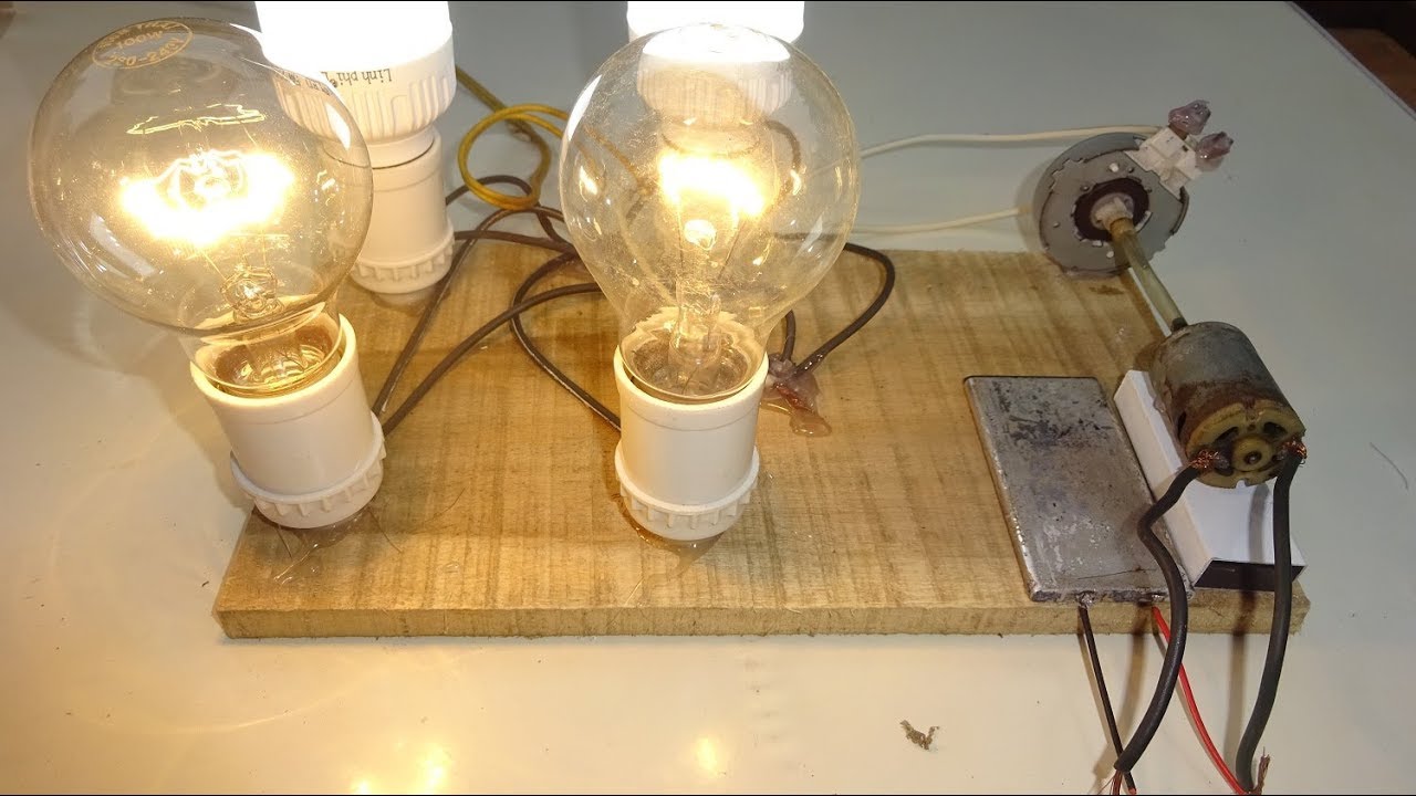 Chế máy phát điện mini thắp 5 bóng điện 220v 6w cùng lúc |  creating electric generator electric