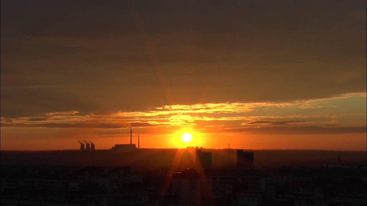 солнечное небо. солнце взойдет 2016. закат в новосибирске.