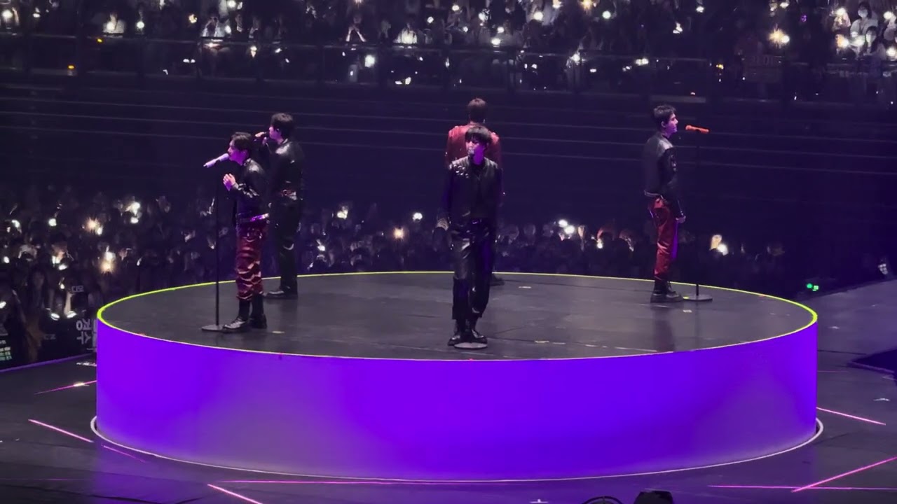 EXO PLANET #6 - EXhOrizon in TAIPEI - Moonlight Shadows - YouTube