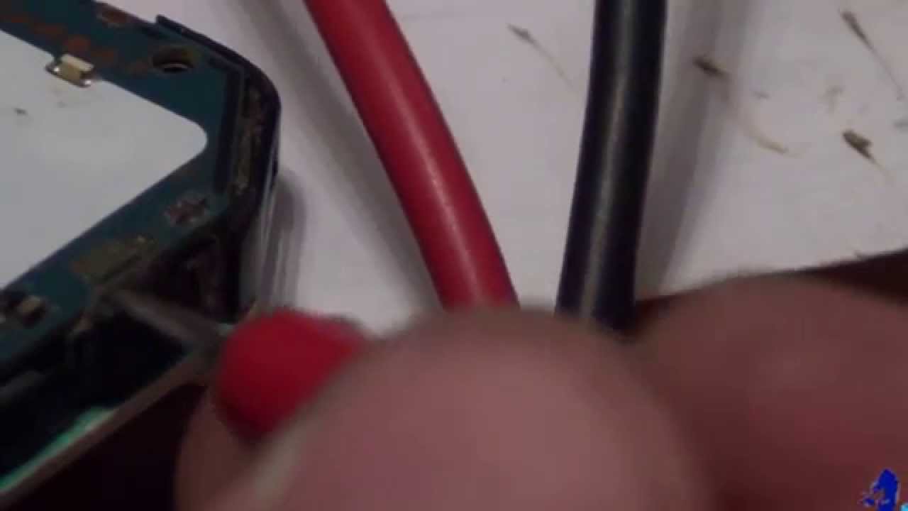 Nokia 7500 Prism не заряжается - YouTube