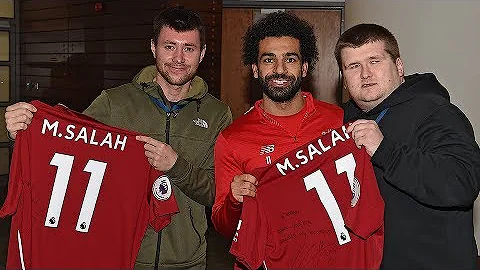 Mo Salah invites viral star Mike Kearney to Melwoo...