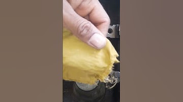 crankcase bold thread cleaning #shorts #threads #cleaning