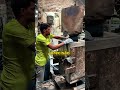 Este operário fabrica um barril em 5 segundos😮