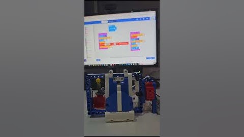 Microbit Lego moving door