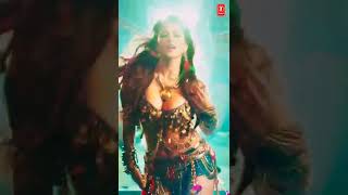 Sunny Leone Hot Dance Moves 💃| Desi Look 👸🏼| #Shorts | #SunnyLeone 💃 | Ek Paheli Leela | #YtShorts