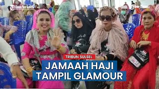 Pulang Dari Tanah Suci, Jamaah Haji Sidrap Tampil Glamour dan Kenakan Pakaian Khas