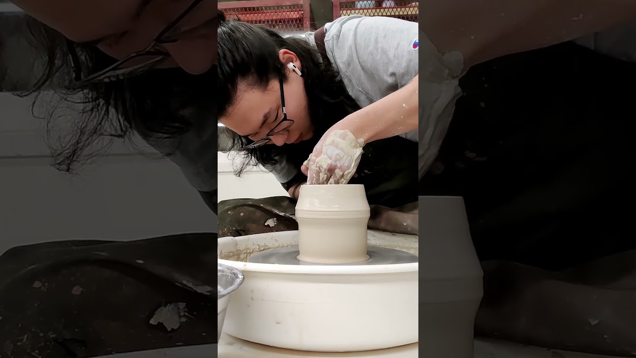 Short Round Bouquet Vase 