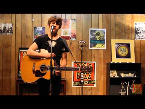 102.9 The Buzz
