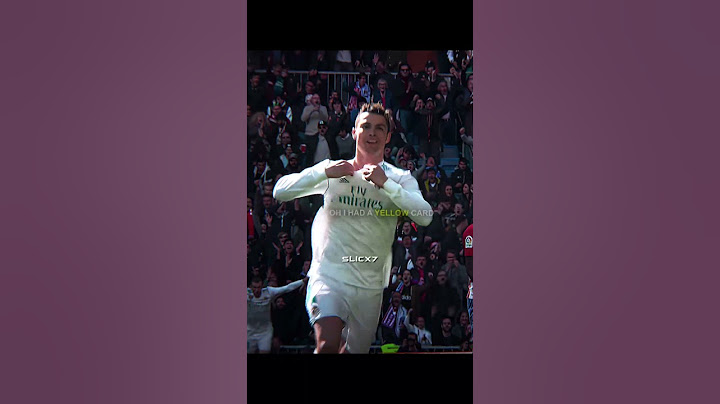 Ronaldo Fake Shirt Off Celebration 😂