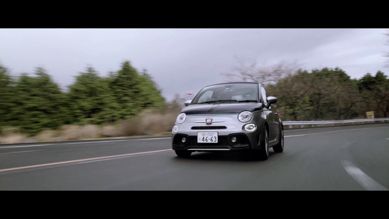 アバルト 695 リヴァーレ試乗！ 小粒なラグジュアリーの世界観とは？【GENROQ Web】