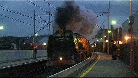 6233 Takes the Shap Record (Southbound) - Penrith, 2nd October 2010