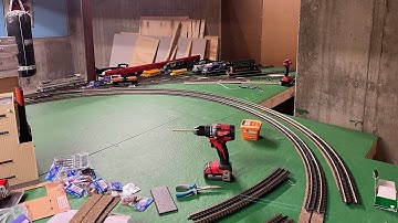 Building an O-Gauge Train Layout.  Fall Foliage Railroad pt 30