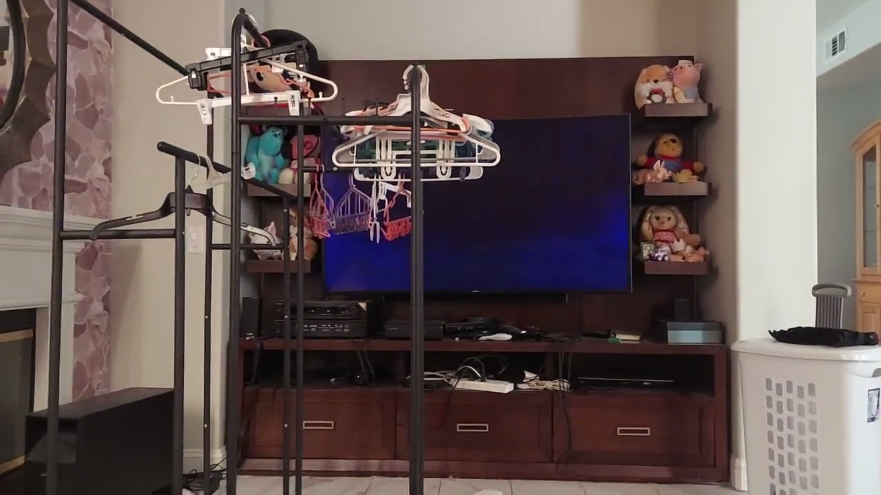 Opening to Race to Witch Mountain (2009) DVD