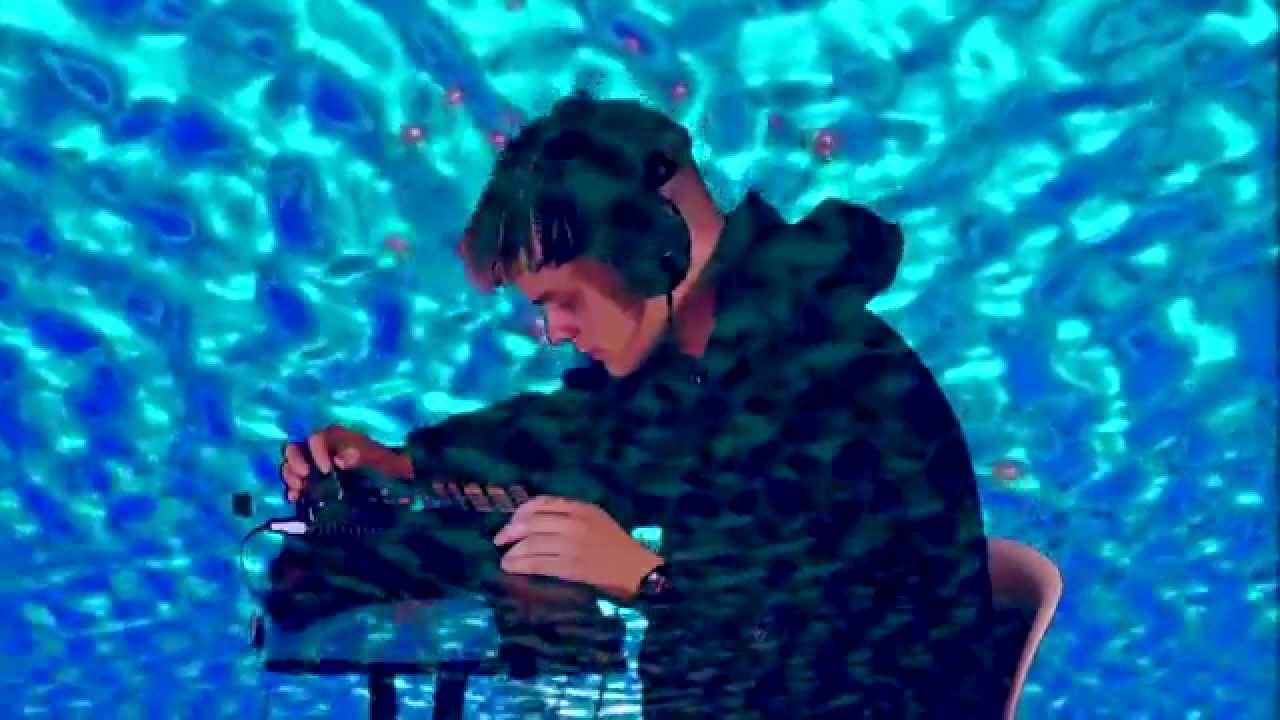 ESPRIT 空想: whispers + summer night (Live @ Home)