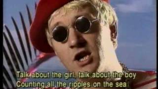 Captain Sensible - Happy Talk (singalong version) chords