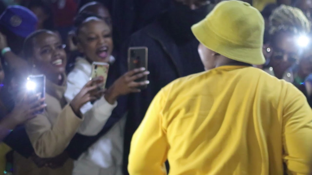 Intaba yaseDubai - Umathandana LIVE