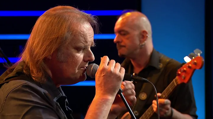 Walter Trout - "Me, My Guitar and the Blues" - Bur...