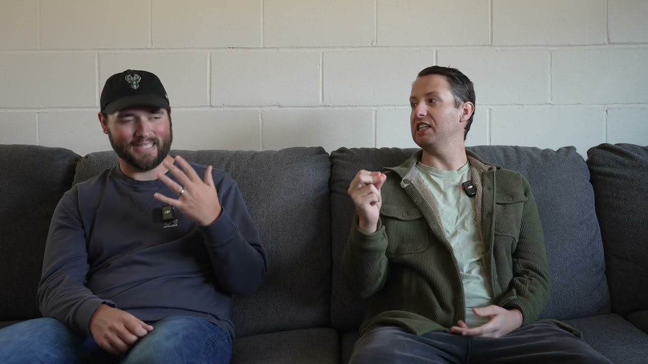 The Uncool Show 020 - A Good Ole' Fashioned C Movie - Jingle All The Way