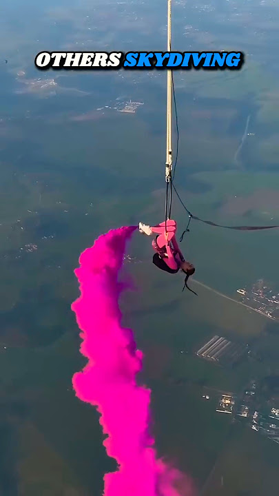 Others skydiving vs this guy☠️🥶 #edit #sky #trollface #diving #newyork #usa