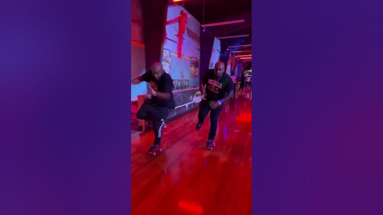 Elite roller skaters🛼👑 #thegriffinbrothers #rollerskating #shorts Elite roller skaters🛼👑 #thegriffinbrothers #rollerskating #shorts