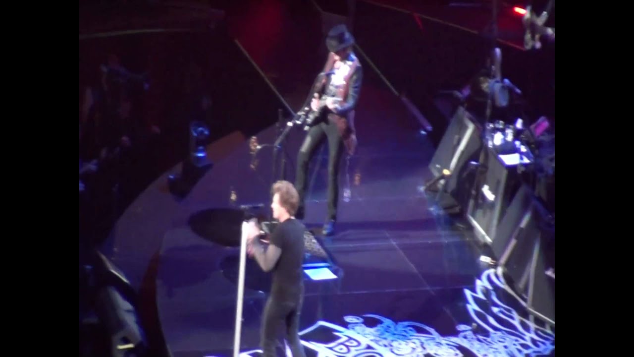 Bon Jovi - This Is Love This Is Life (Pittsburgh 2011)